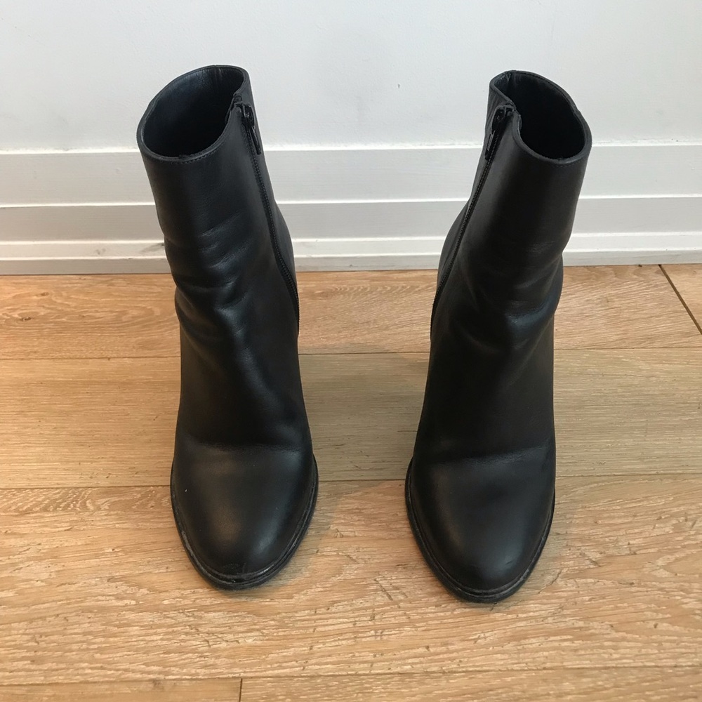 Vince heeled booties leather
